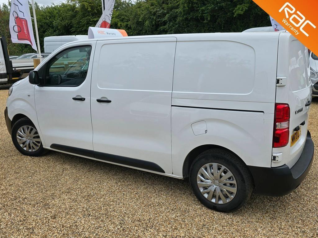 Peugeot Expert 1.5 BlueHDi 1000 Professional Standard Panel Van MWB Euro 6 (s/s) 6dr