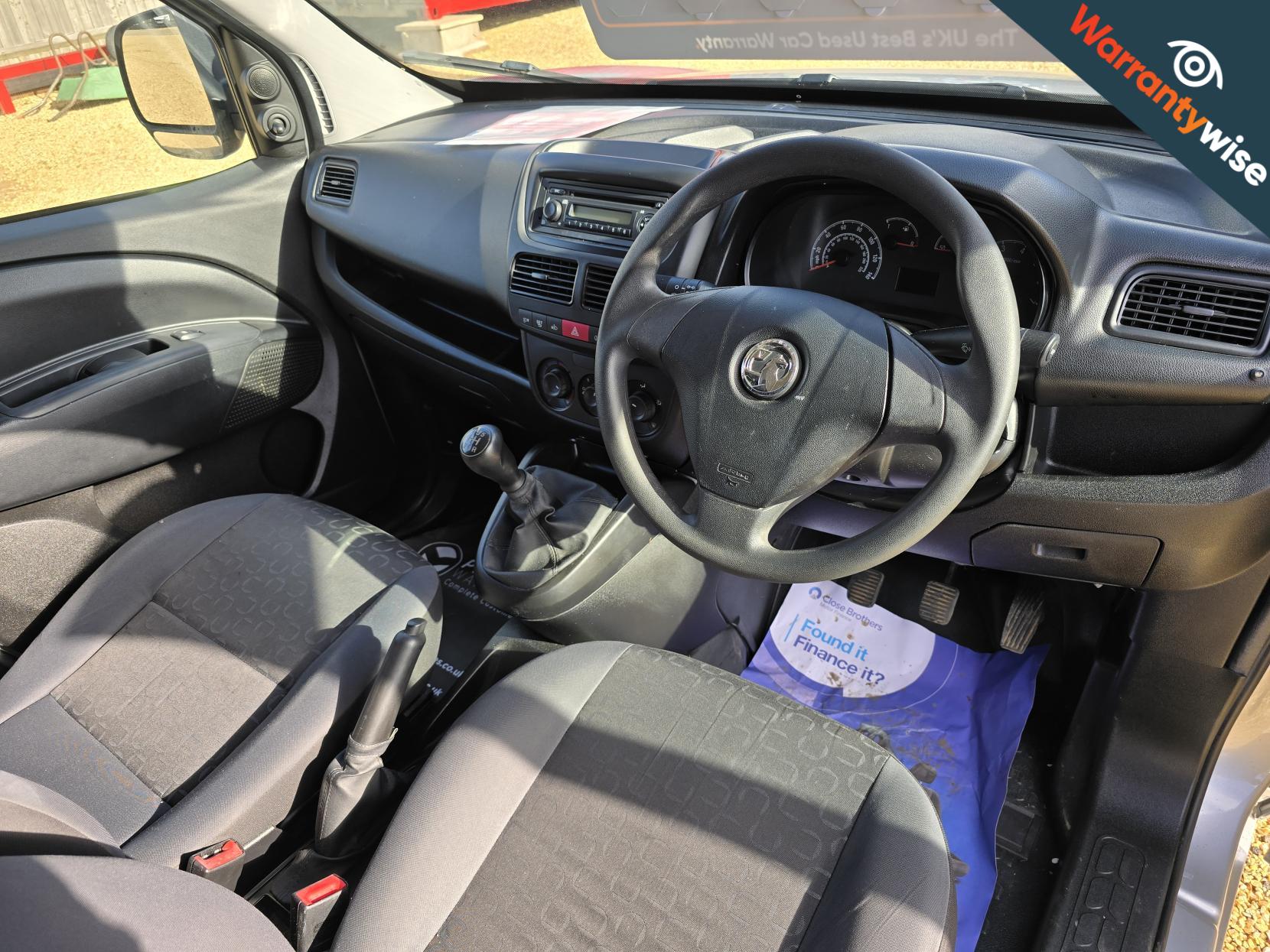 Vauxhall Combo 1.3 CDTi 2300 ecoFLEX 16v Temperature Controlled 3dr Diesel Manual FWD L2 H1 (s/s) (123 g/km, 94 bhp)