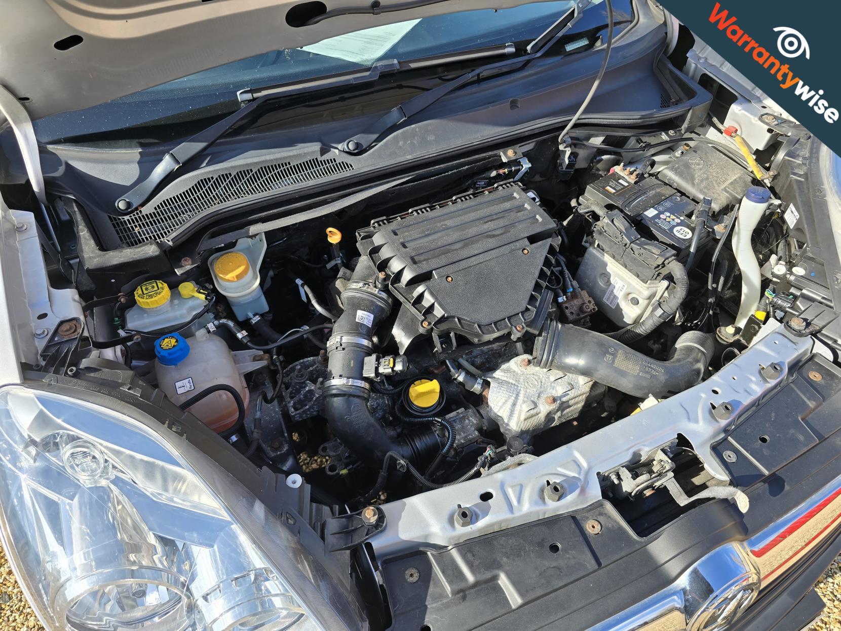 Vauxhall Combo 1.3 CDTi 2300 ecoFLEX 16v Temperature Controlled 3dr Diesel Manual FWD L2 H1 (s/s) (123 g/km, 94 bhp)