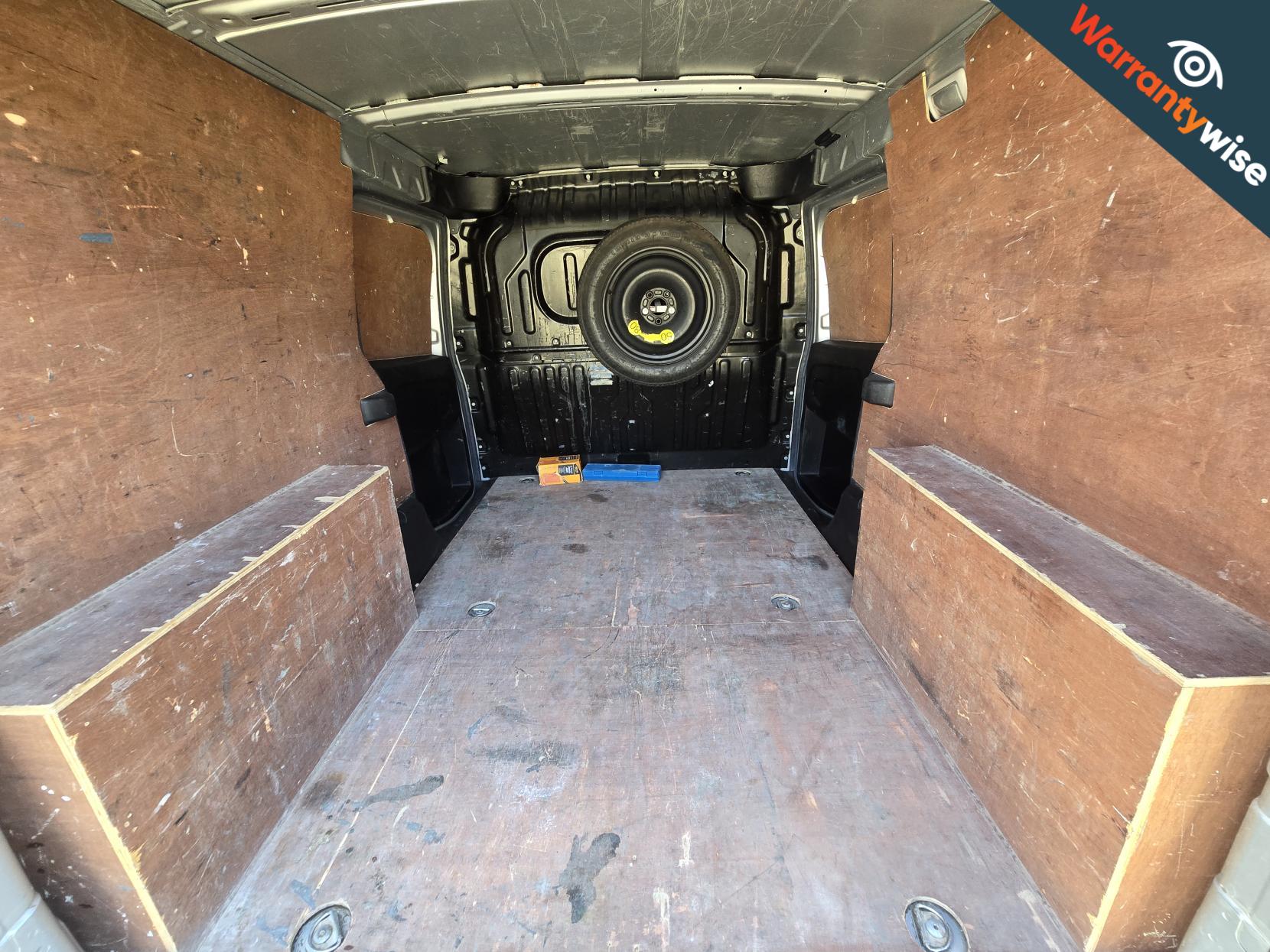 Vauxhall Combo 1.3 CDTi 2300 ecoFLEX 16v Temperature Controlled 3dr Diesel Manual FWD L2 H1 (s/s) (123 g/km, 94 bhp)