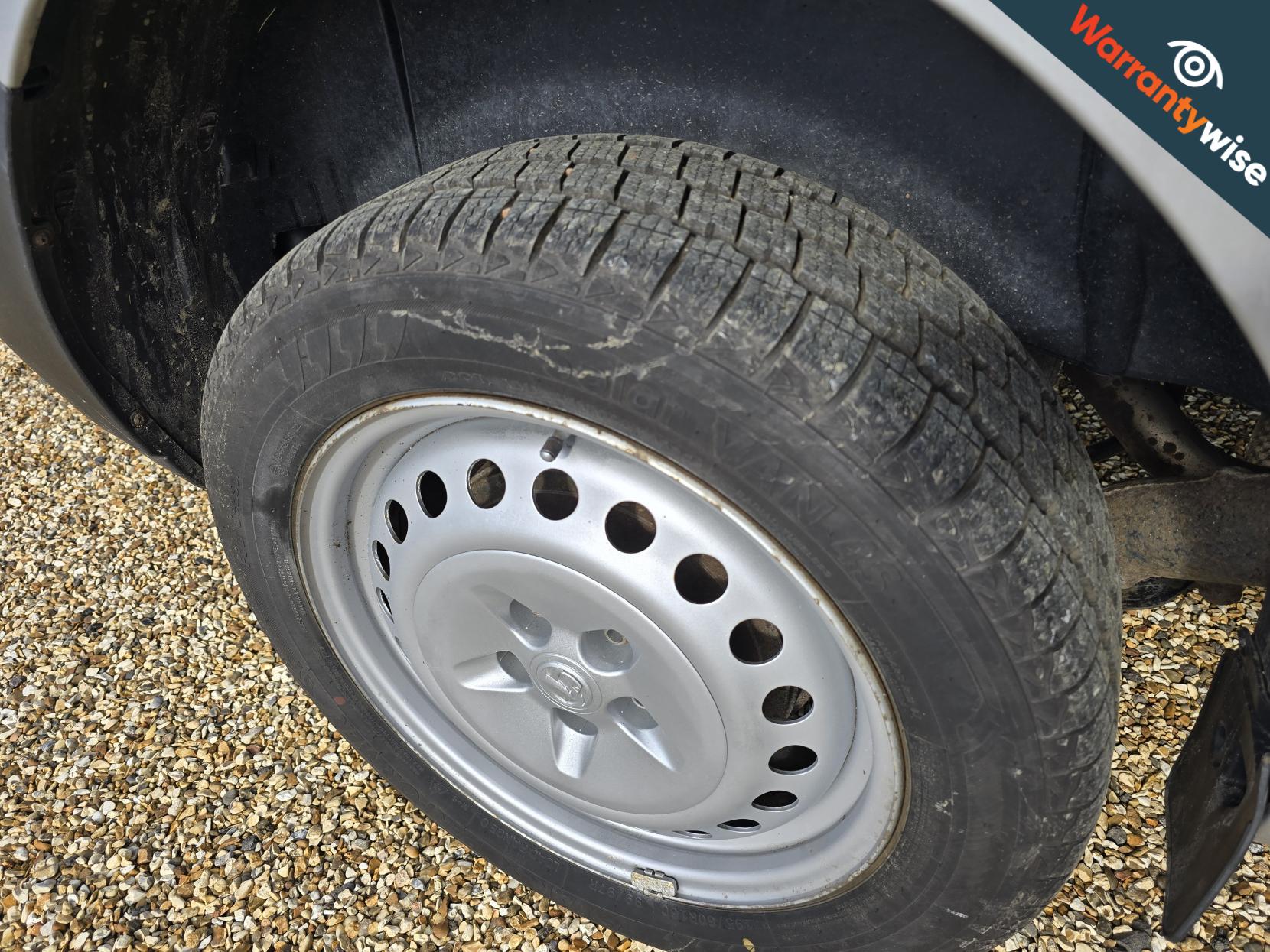 Vauxhall Combo 1.3 CDTi 2300 ecoFLEX 16v Temperature Controlled 3dr Diesel Manual FWD L2 H1 (s/s) (123 g/km, 94 bhp)