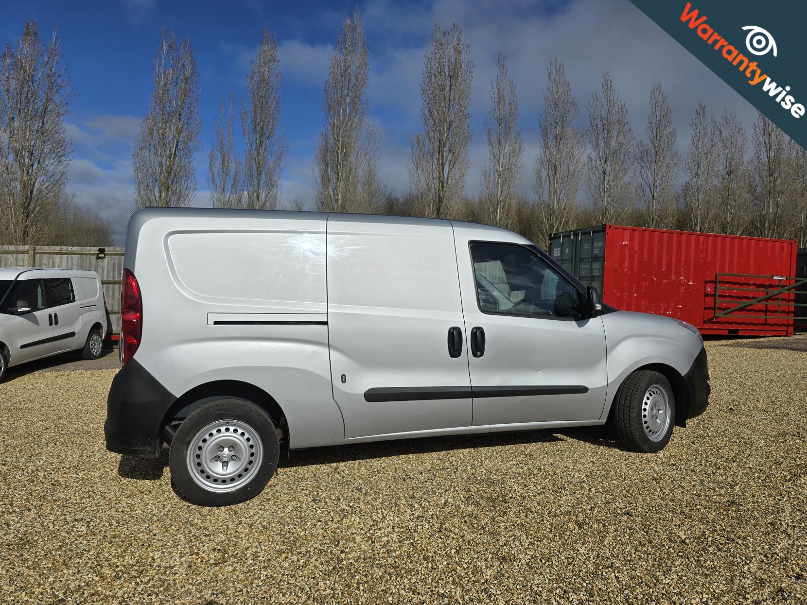 Vauxhall Combo 1.3 CDTi 2300 ecoFLEX 16v Temperature Controlled 3dr Diesel Manual FWD L2 H1 (s/s) (123 g/km, 94 bhp)