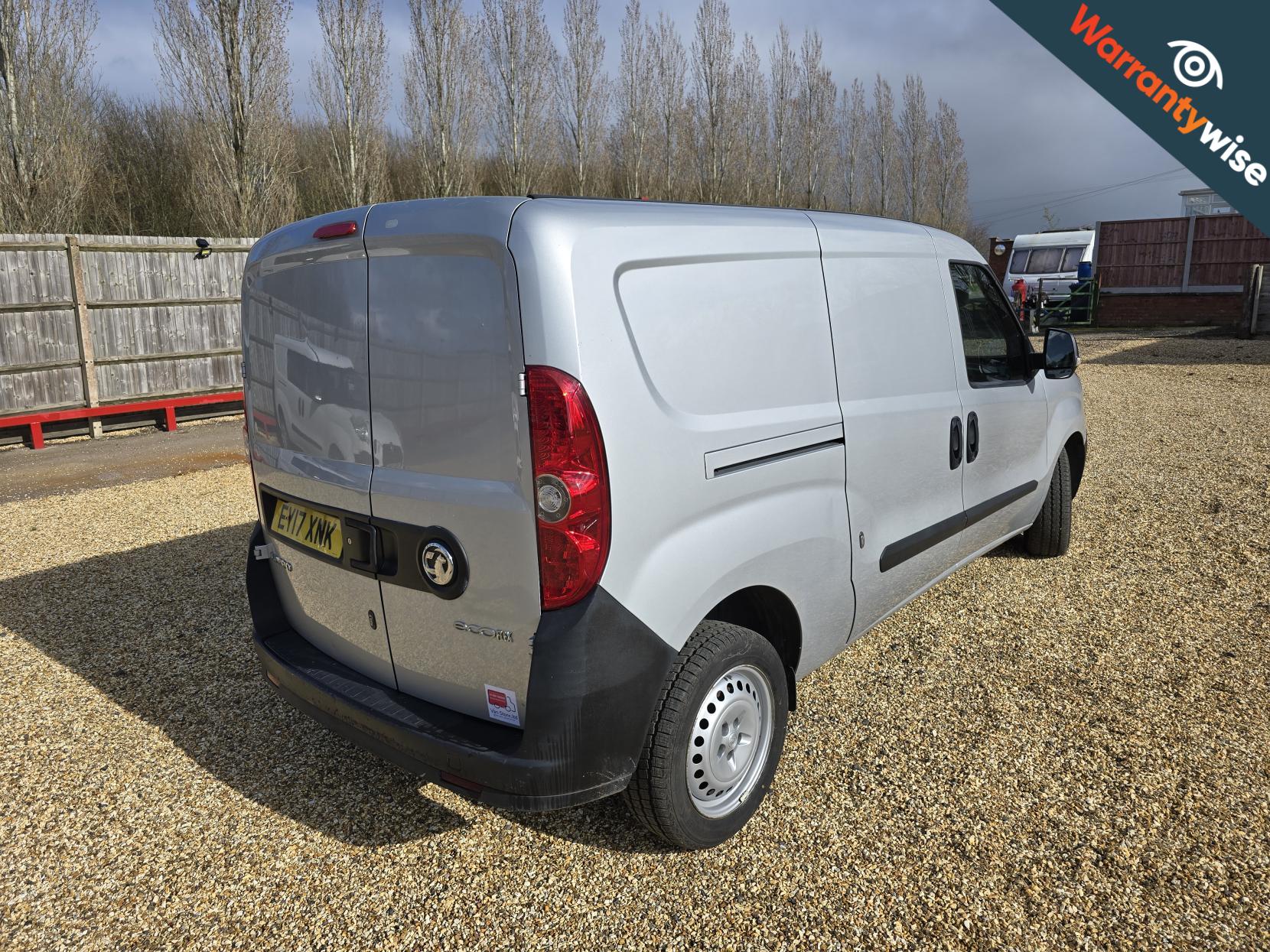 Vauxhall Combo 1.3 CDTi 2300 ecoFLEX 16v Temperature Controlled 3dr Diesel Manual FWD L2 H1 (s/s) (123 g/km, 94 bhp)