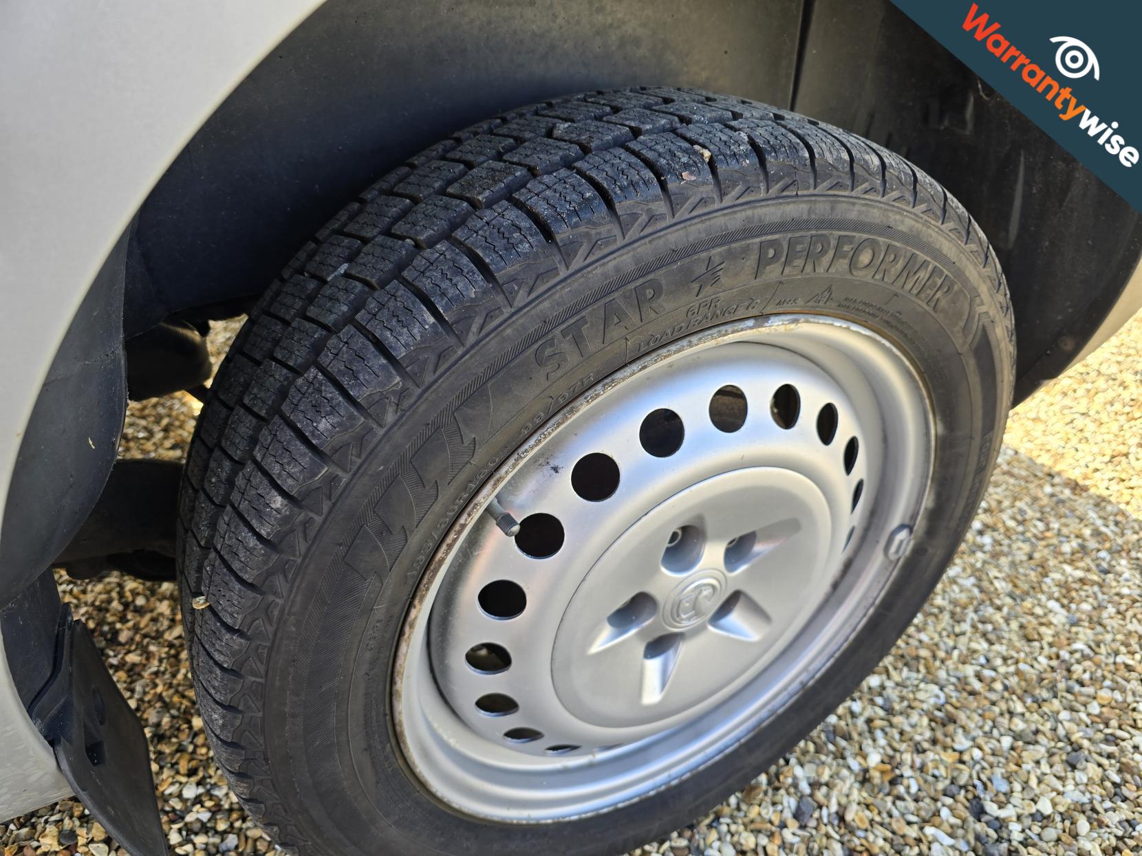 Vauxhall Combo 1.3 CDTi 2300 ecoFLEX 16v Temperature Controlled 3dr Diesel Manual FWD L2 H1 (s/s) (123 g/km, 94 bhp)