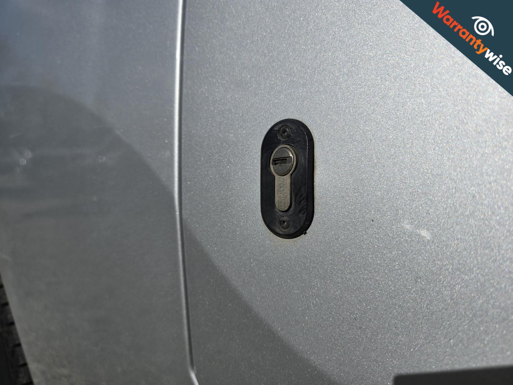 Vauxhall Combo 1.3 CDTi 2300 ecoFLEX 16v Temperature Controlled 3dr Diesel Manual FWD L2 H1 (s/s) (123 g/km, 94 bhp)