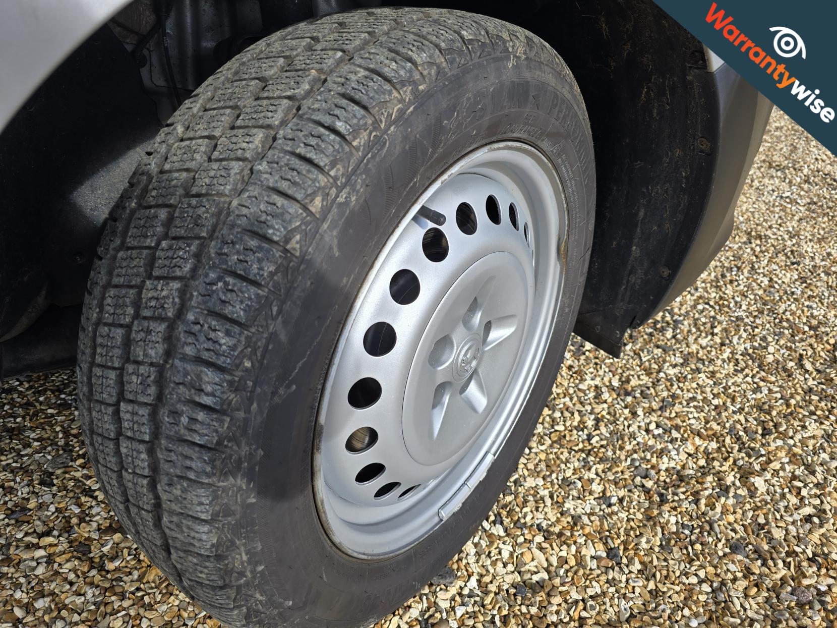 Vauxhall Combo 1.3 CDTi 2300 ecoFLEX 16v Temperature Controlled 3dr Diesel Manual FWD L2 H1 (s/s) (123 g/km, 94 bhp)