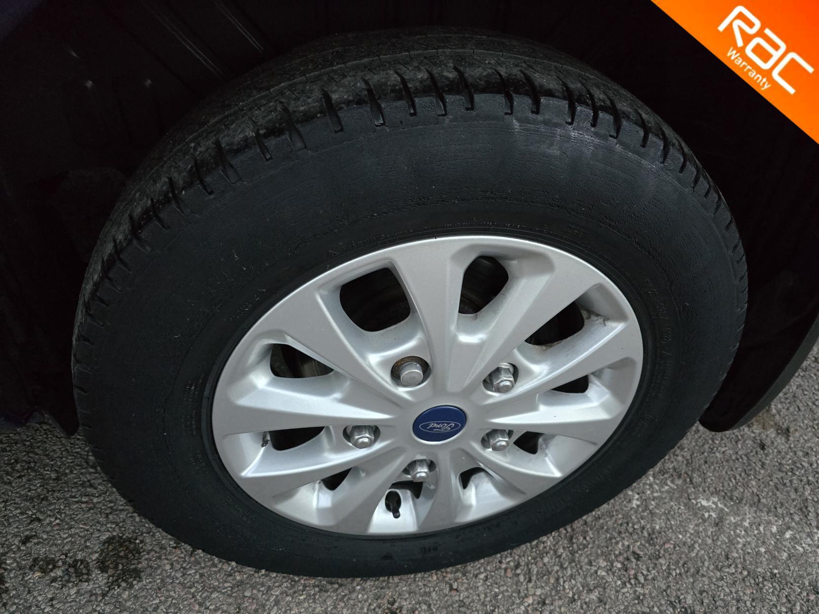 Ford Transit Custom 2.0 300 EcoBlue Trend Panel Van 5dr Diesel Manual L2 H1 Euro 6 (105 ps)