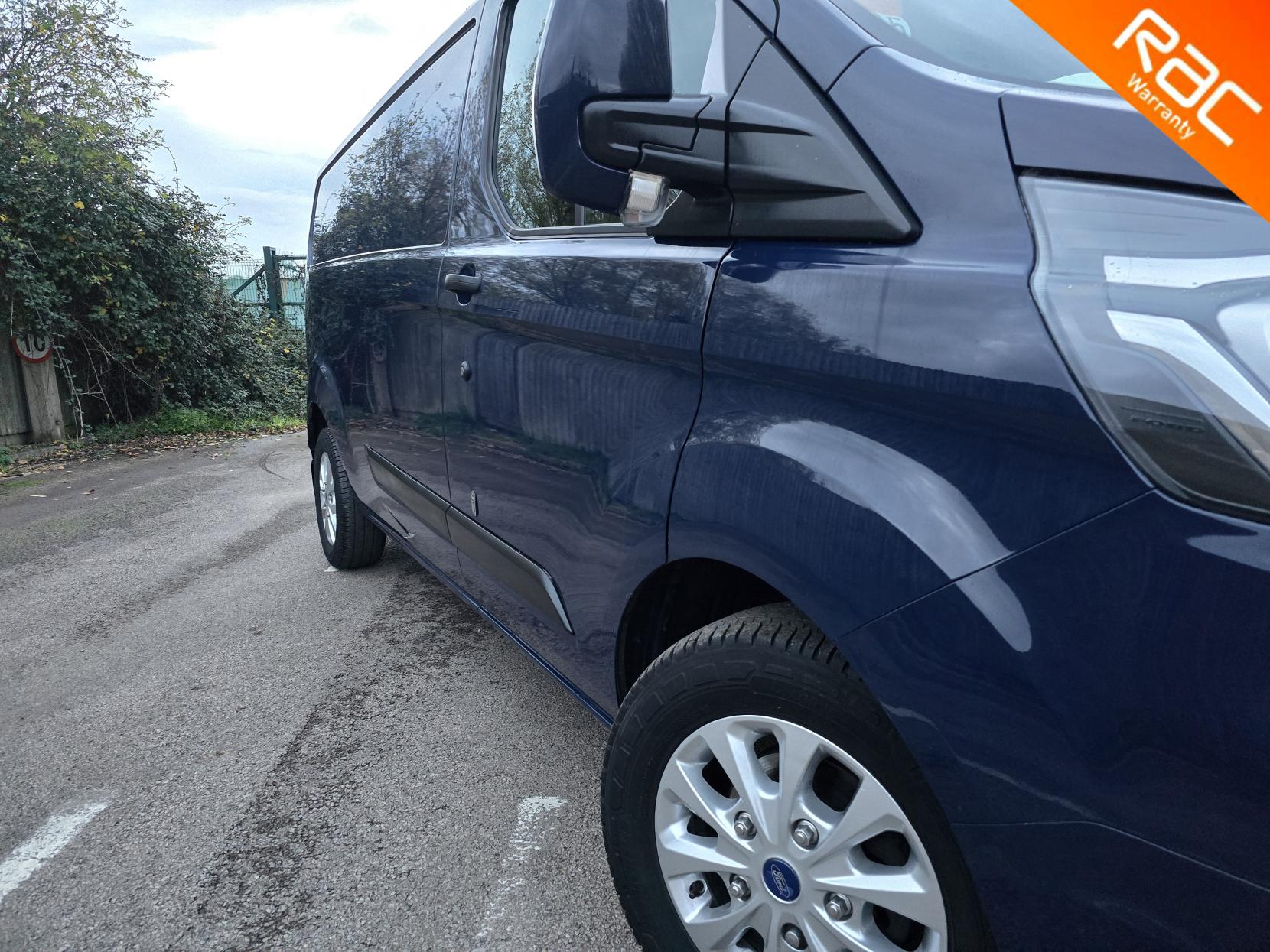 Ford Transit Custom 2.0 300 EcoBlue Trend Panel Van 5dr Diesel Manual L2 H1 Euro 6 (105 ps)