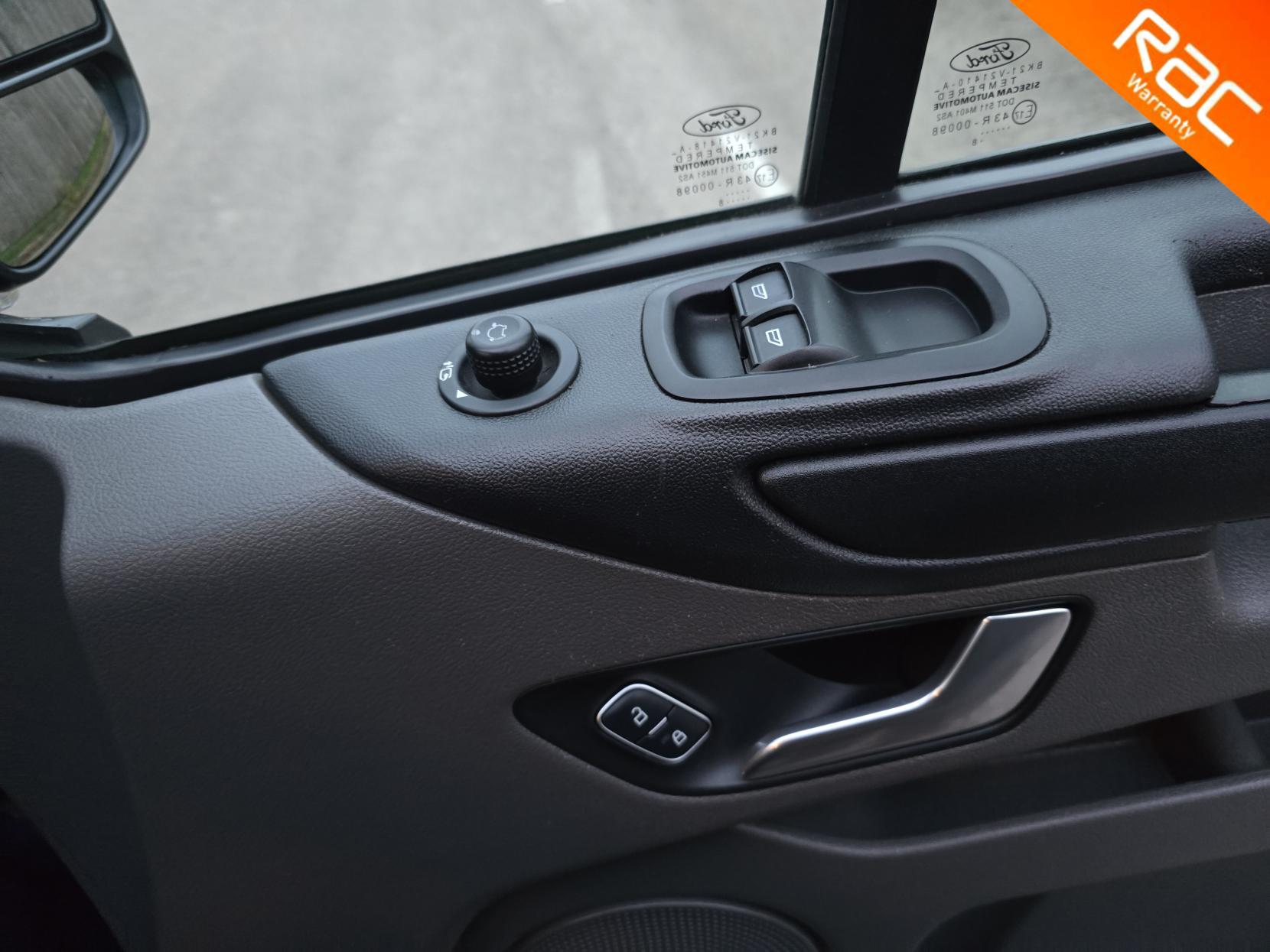 Ford Transit Custom 2.0 300 EcoBlue Trend Panel Van 5dr Diesel Manual L2 H1 Euro 6 (105 ps)