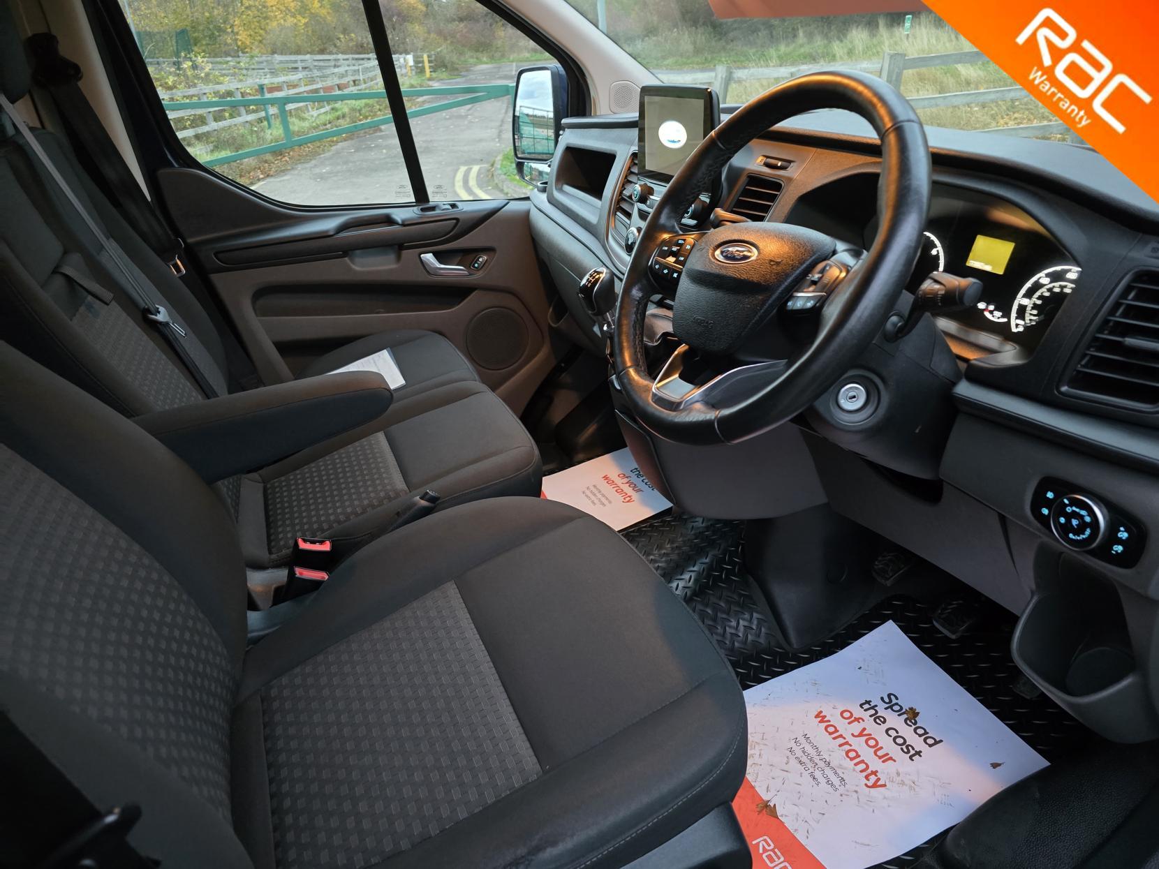 Ford Transit Custom 2.0 300 EcoBlue Trend Panel Van 5dr Diesel Manual L2 H1 Euro 6 (105 ps)