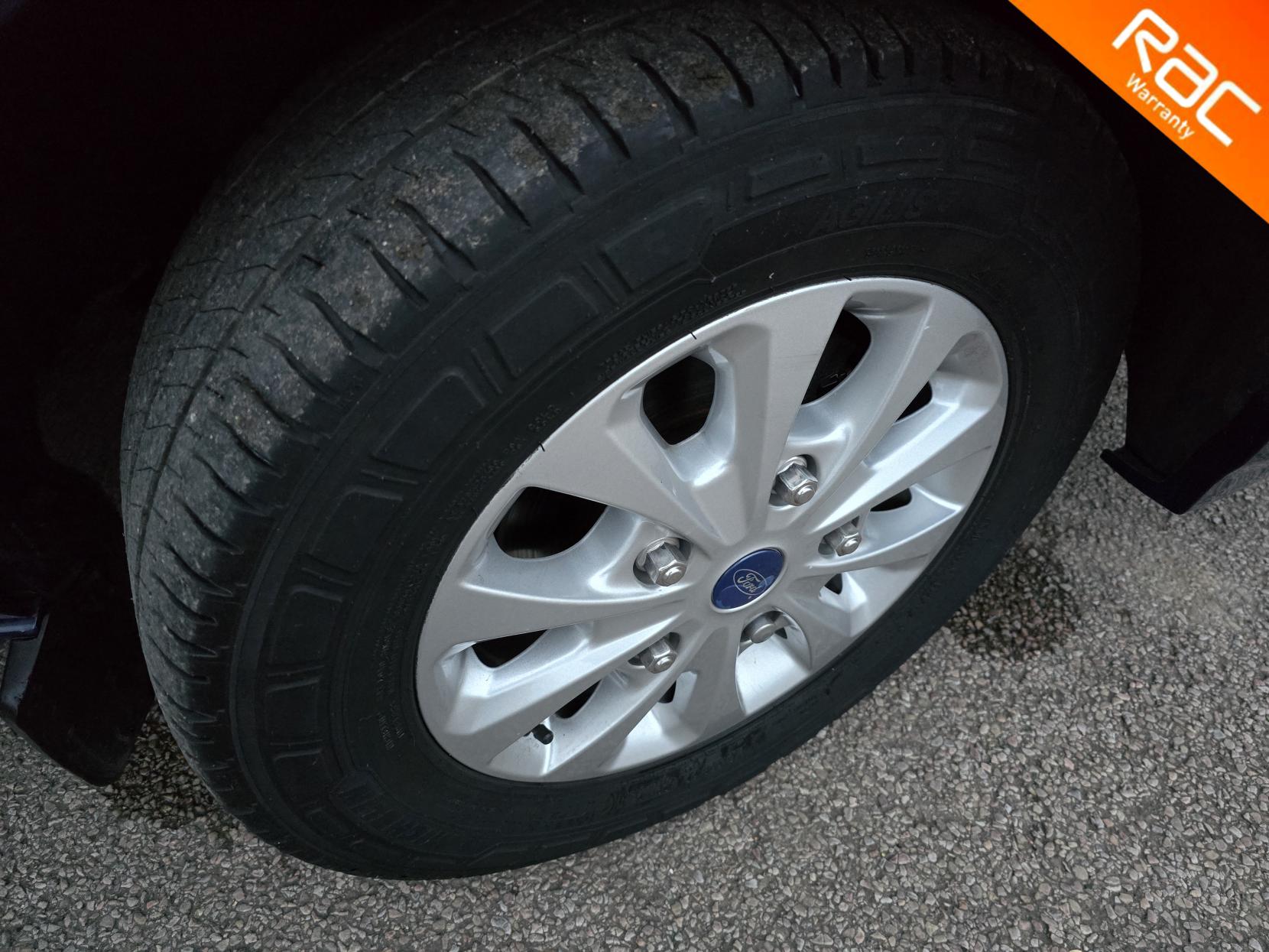 Ford Transit Custom 2.0 300 EcoBlue Trend Panel Van 5dr Diesel Manual L2 H1 Euro 6 (105 ps)