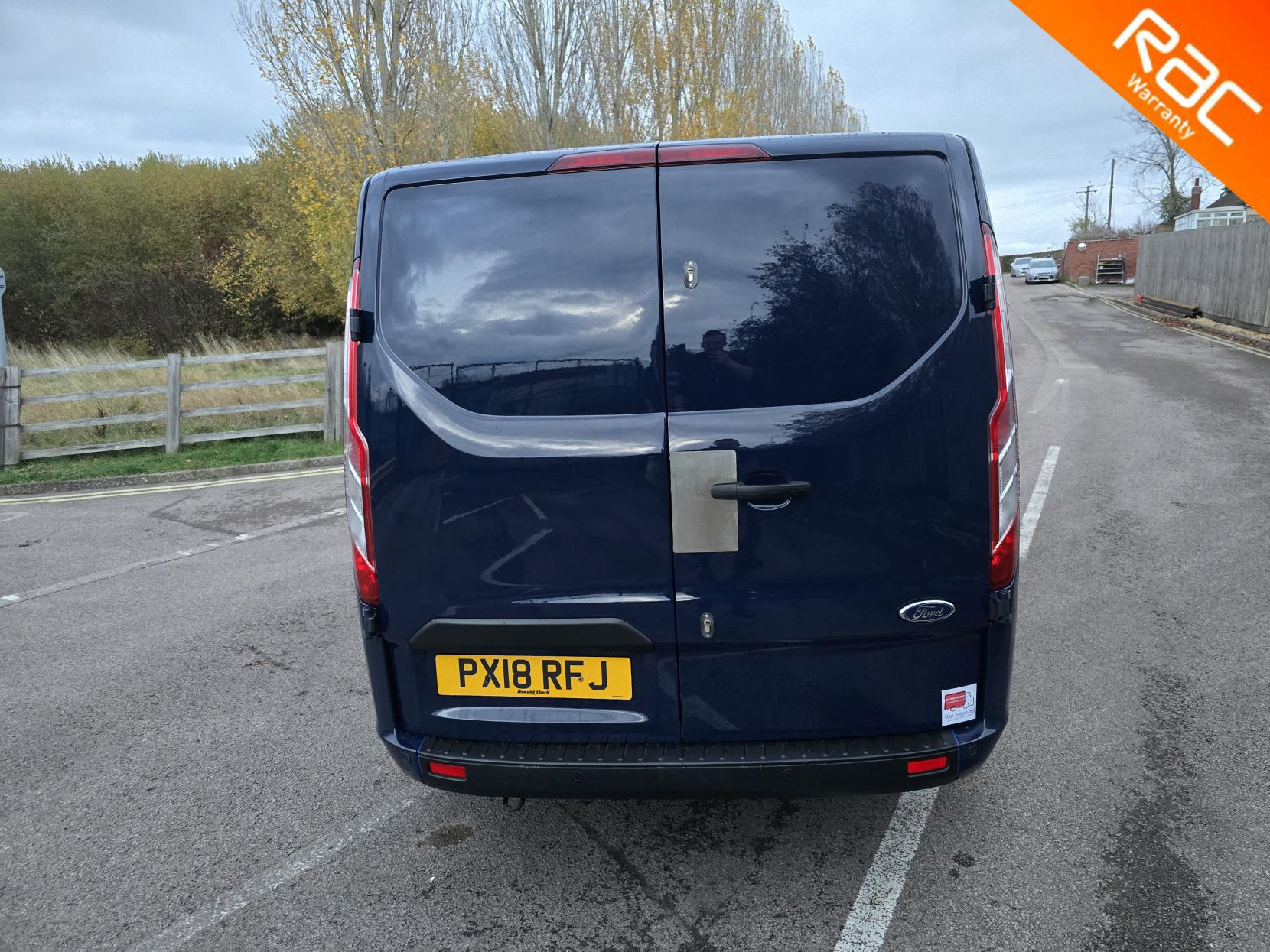 Ford Transit Custom 2.0 300 EcoBlue Trend Panel Van 5dr Diesel Manual L2 H1 Euro 6 (105 ps)