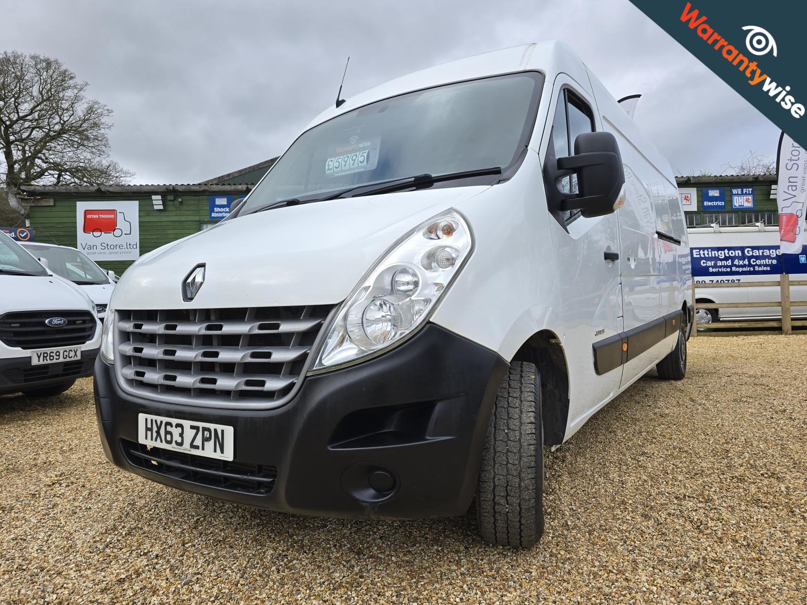 Renault Master 2.3 dCi 35 Panel Van 5dr Diesel Manual FWD LWB Medium Roof Euro 5 (125 ps)
