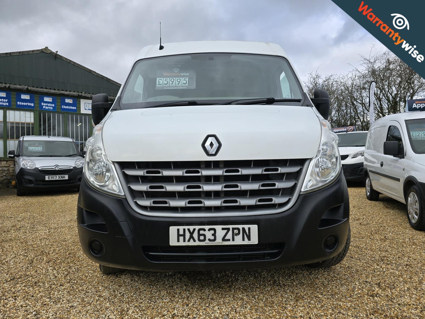 Renault Master 2.3 dCi 35 Panel Van 5dr Diesel Manual FWD LWB Medium Roof Euro 5 (125 ps)