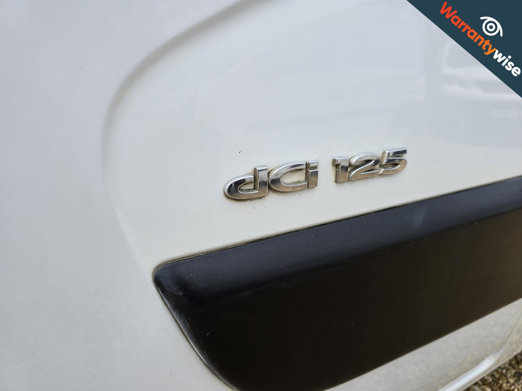 Renault Master 2.3 dCi 35 Panel Van 5dr Diesel Manual FWD LWB Medium Roof Euro 5 (125 ps)