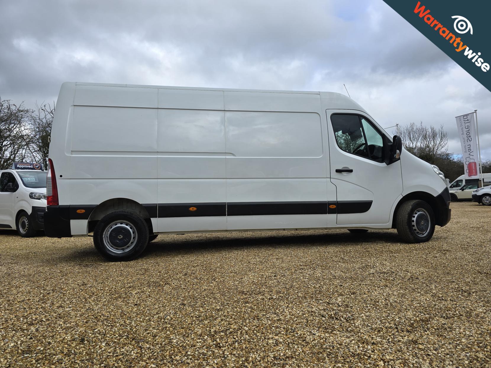 Renault Master 2.3 dCi 35 Panel Van 5dr Diesel Manual FWD LWB Medium Roof Euro 5 (125 ps)