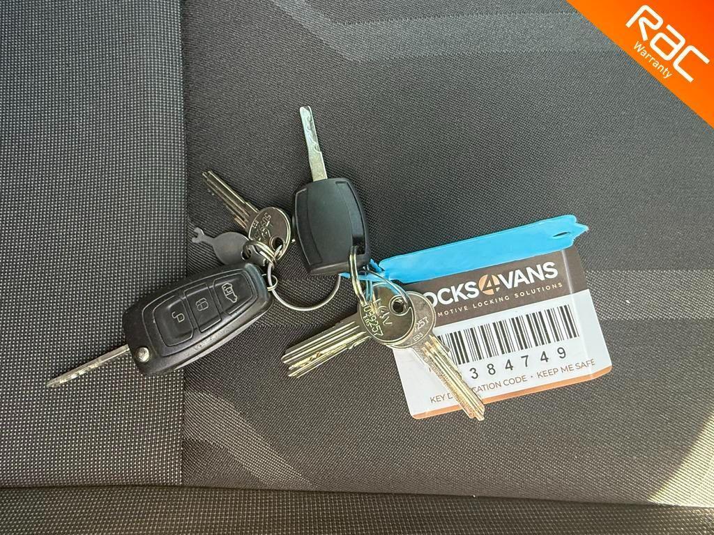 Ford Transit Connect 1.5 TDCi 240 Trend L2 H1 5dr