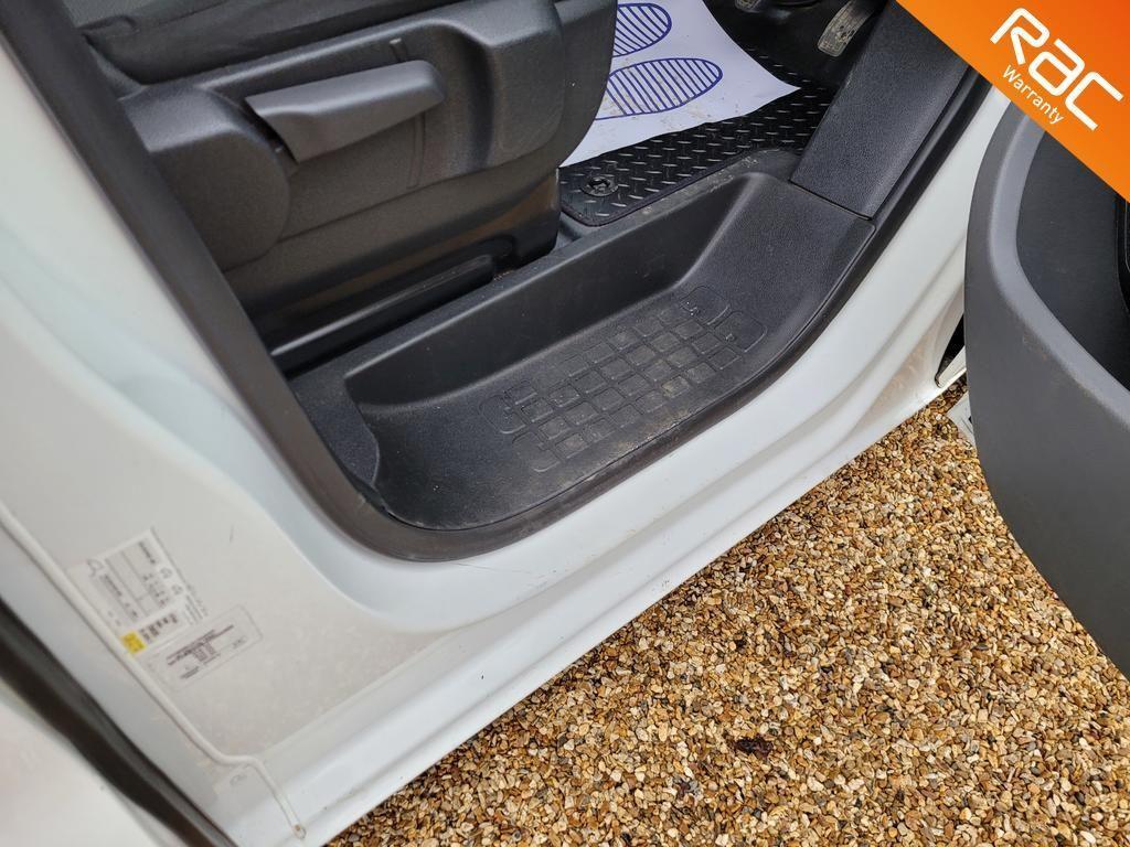 Peugeot Expert 1.6 BlueHDi 1000 S Standard Panel Van MWB Euro 6 6dr