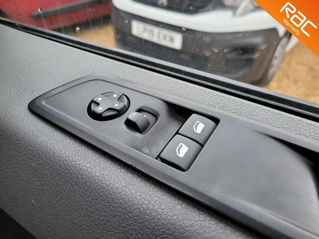 Peugeot Expert 1.6 BlueHDi 1000 S Standard Panel Van MWB Euro 6 6dr