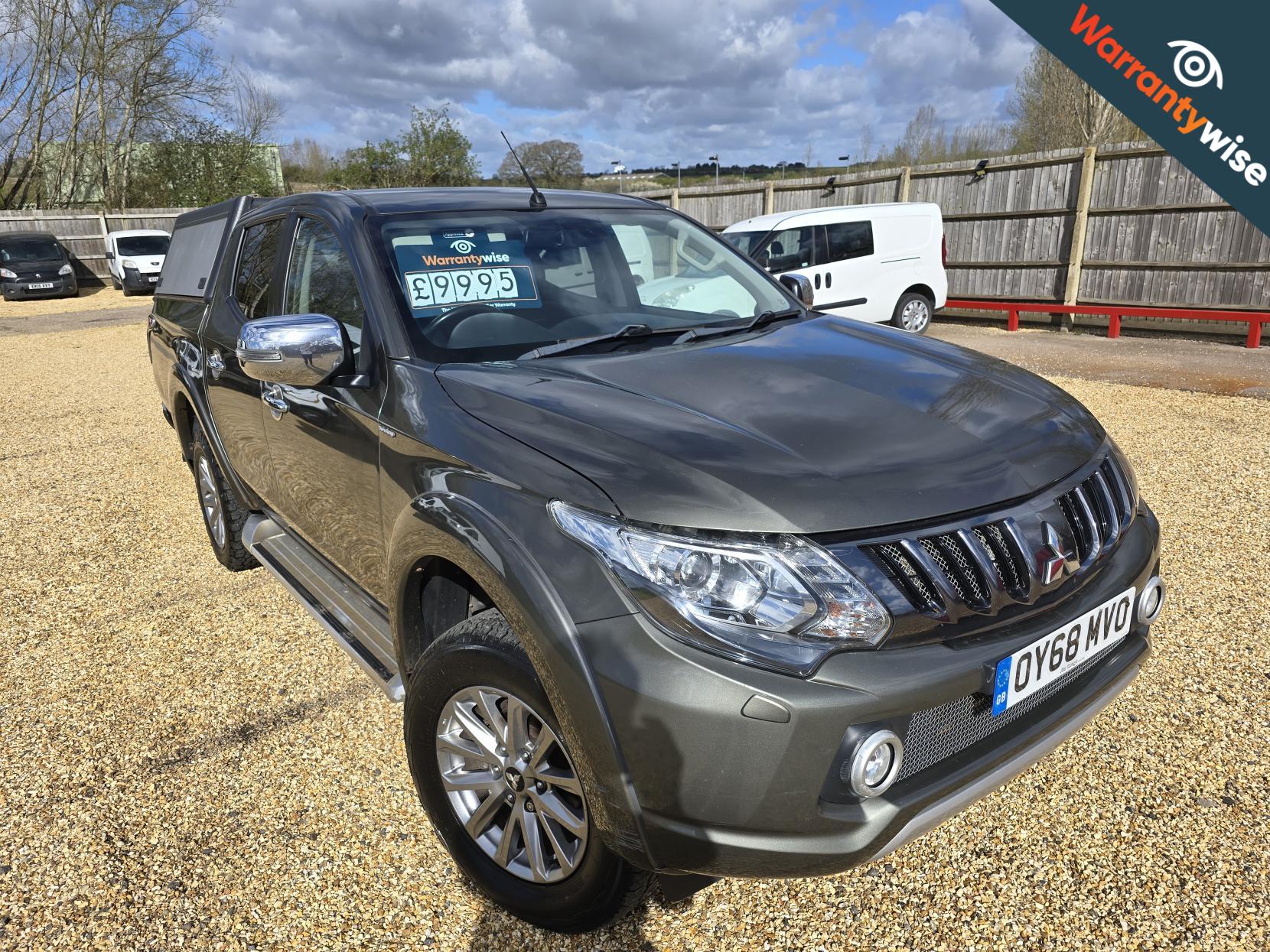 Mitsubishi L200 2.4 DI-D DC Barbarian Pickup Double Cab 4dr Diesel Auto 4WD Euro 6 (178 ps)