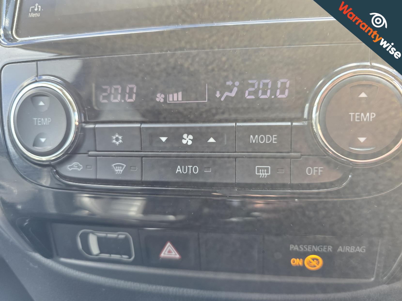 Mitsubishi L200 2.4 DI-D DC Barbarian Pickup Double Cab 4dr Diesel Auto 4WD Euro 6 (178 ps)