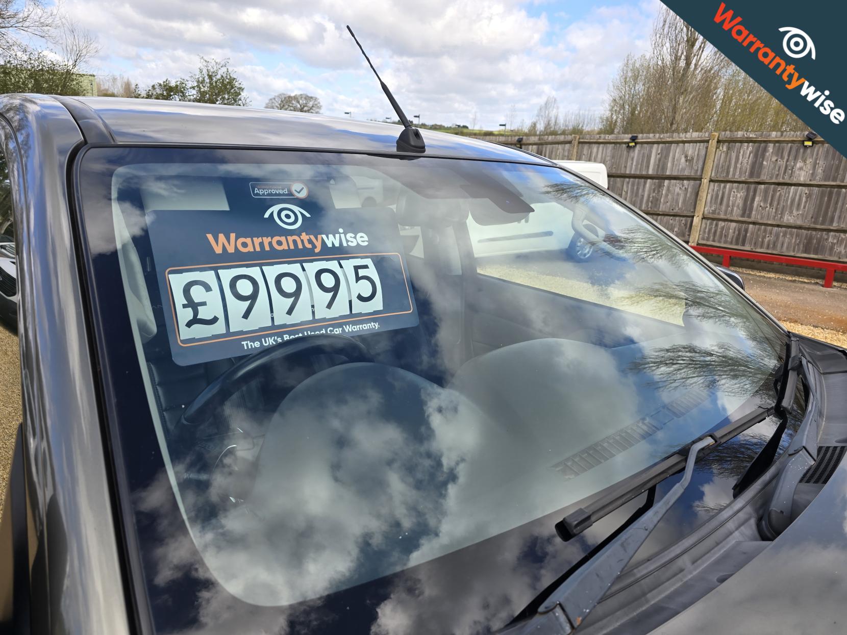 Mitsubishi L200 2.4 DI-D DC Barbarian Pickup Double Cab 4dr Diesel Auto 4WD Euro 6 (178 ps)