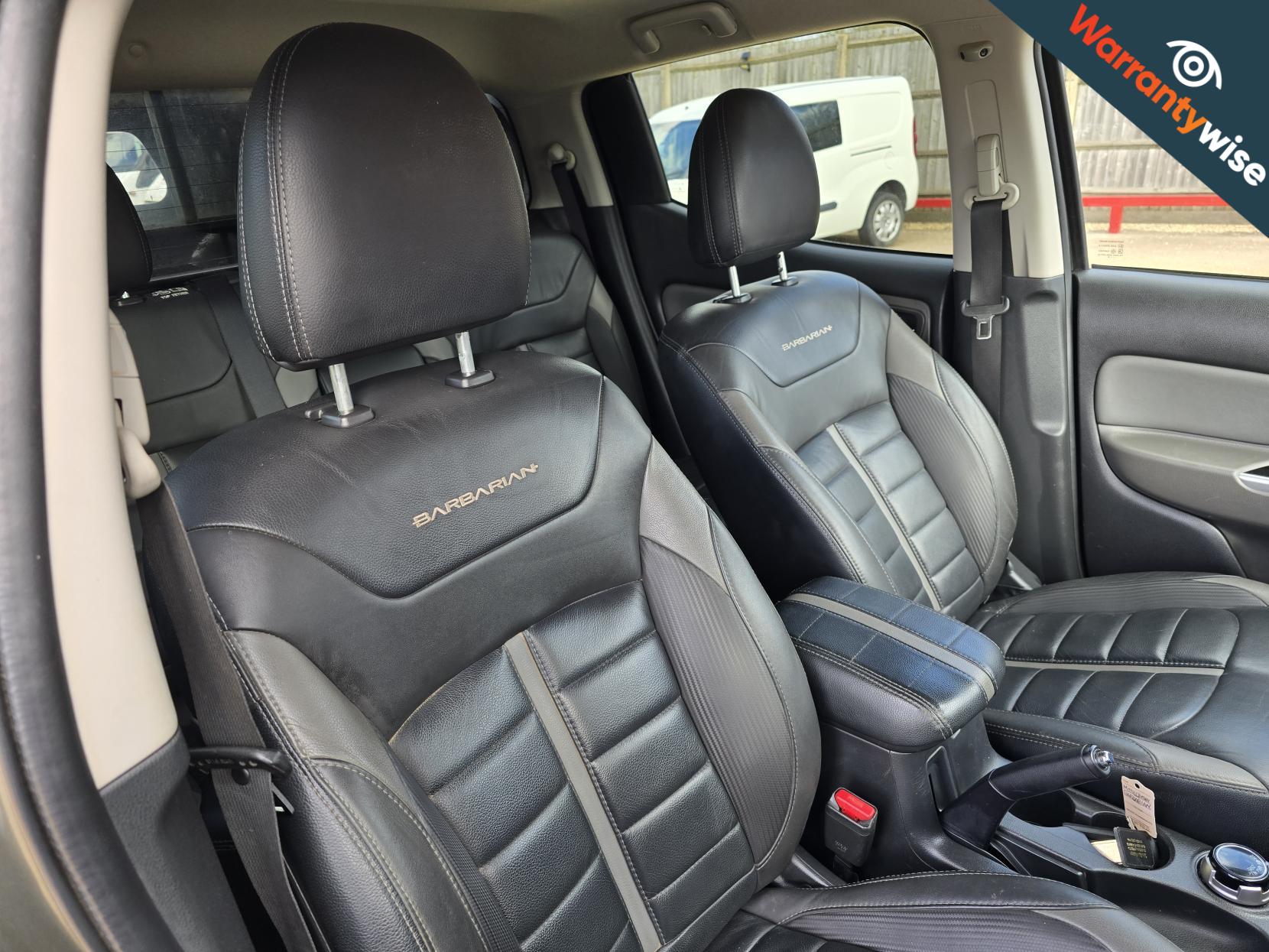 Mitsubishi L200 2.4 DI-D DC Barbarian Pickup Double Cab 4dr Diesel Auto 4WD Euro 6 (178 ps)