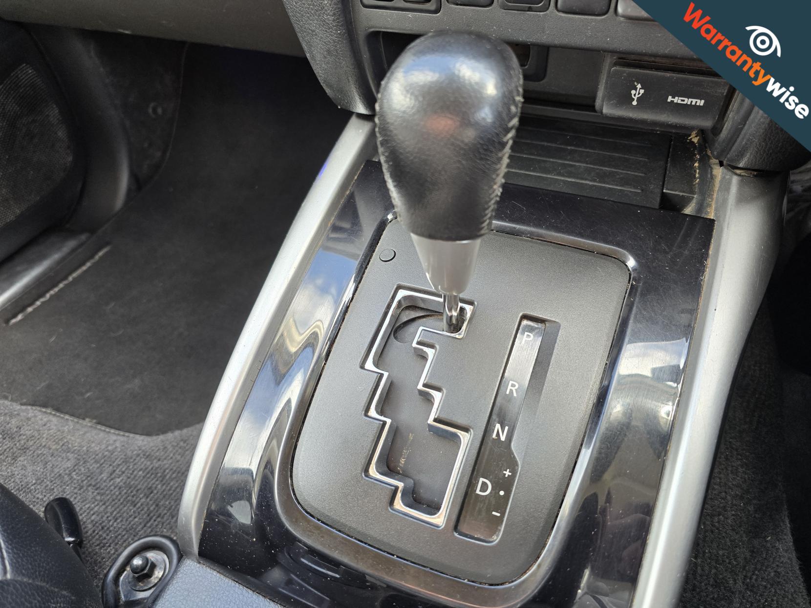 Mitsubishi L200 2.4 DI-D DC Barbarian Pickup Double Cab 4dr Diesel Auto 4WD Euro 6 (178 ps)