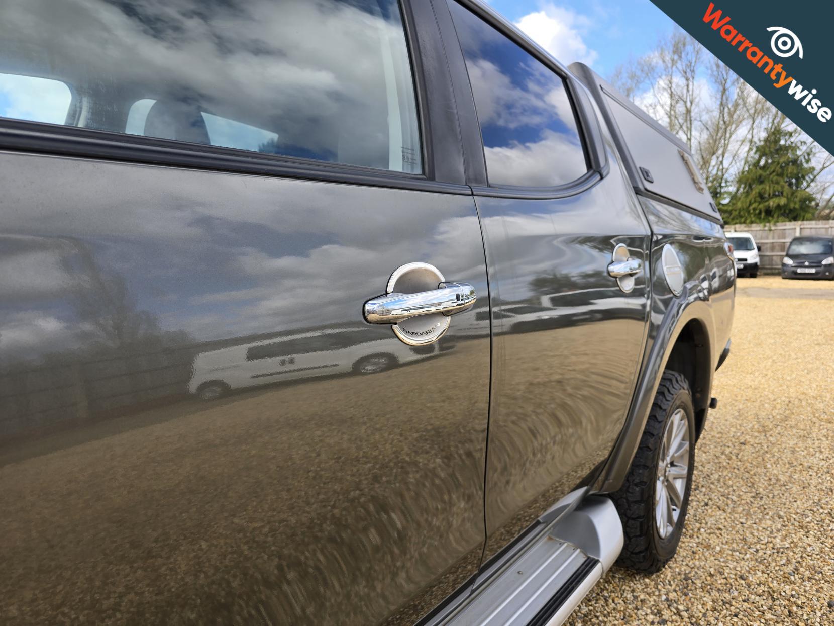 Mitsubishi L200 2.4 DI-D DC Barbarian Pickup Double Cab 4dr Diesel Auto 4WD Euro 6 (178 ps)