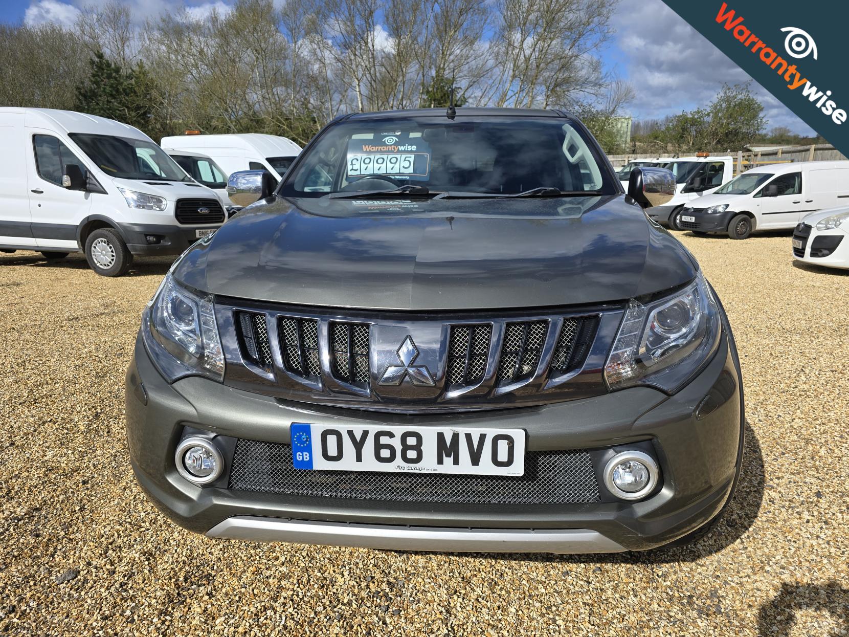 Mitsubishi L200 2.4 DI-D DC Barbarian Pickup Double Cab 4dr Diesel Auto 4WD Euro 6 (178 ps)