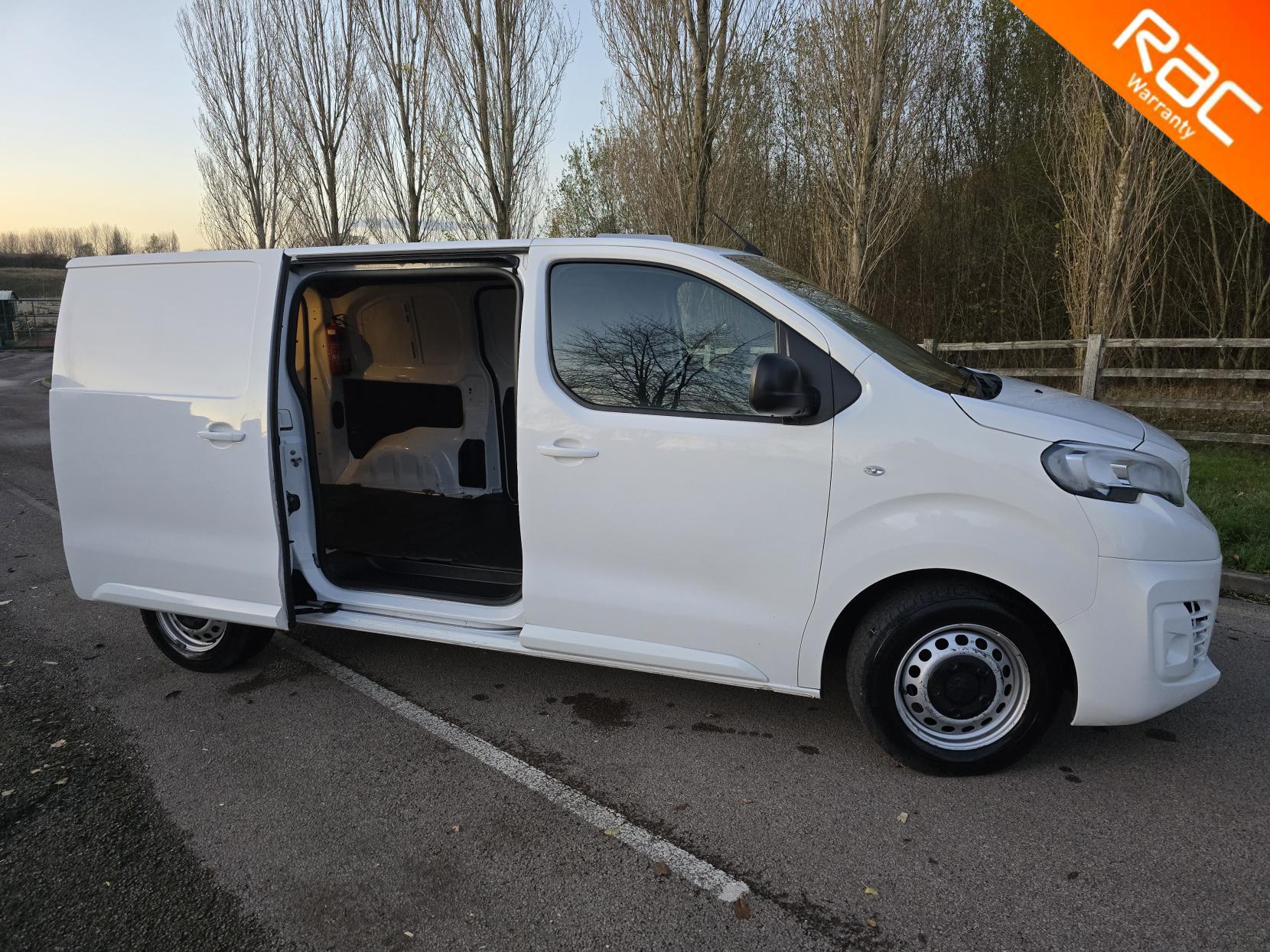 Peugeot Expert 2.0 BlueHDi 1400 Professional Premium Standard Panel Van 6dr Diesel Manual MWB Euro 6 (s/s) (145 ps)