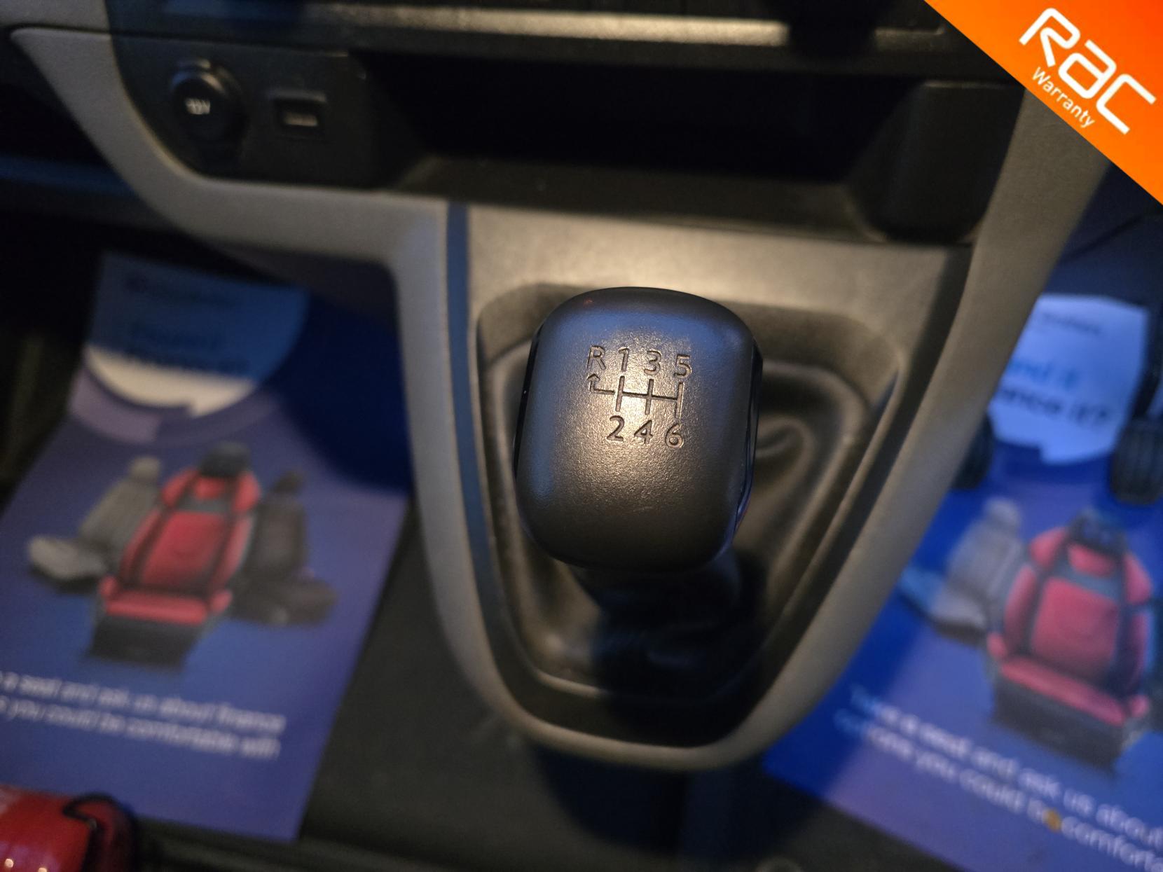 Peugeot Expert 2.0 BlueHDi 1400 Professional Premium Standard Panel Van 6dr Diesel Manual MWB Euro 6 (s/s) (145 ps)