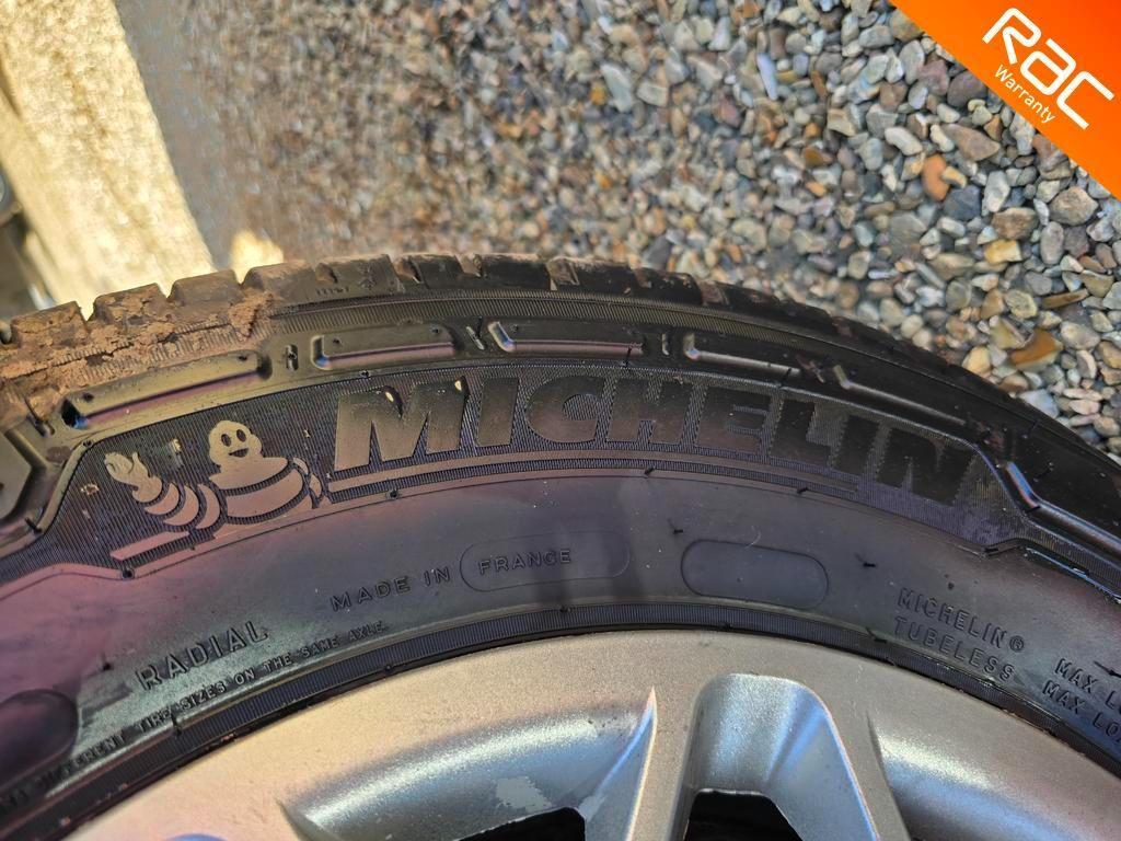 Ford Transit 2.2 TDCi 350 RWD L2 H2 Euro 5 5dr