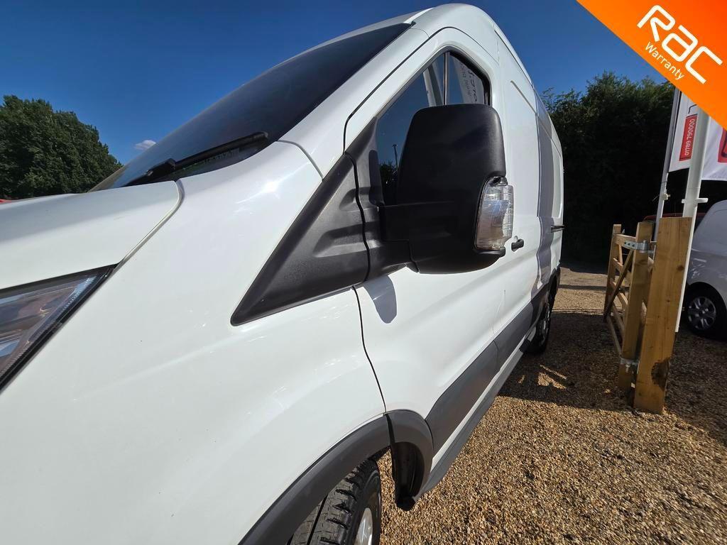 Ford Transit 2.2 TDCi 350 RWD L2 H2 Euro 5 5dr