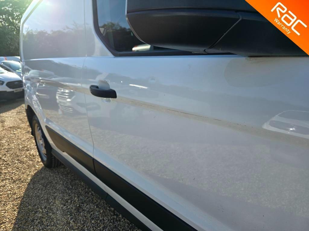 Ford Transit Connect 1.5 210 EcoBlue L2 Euro 6 (s/s) 5dr