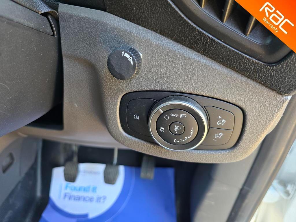 Ford Transit Connect 1.5 210 EcoBlue L2 Euro 6 (s/s) 5dr