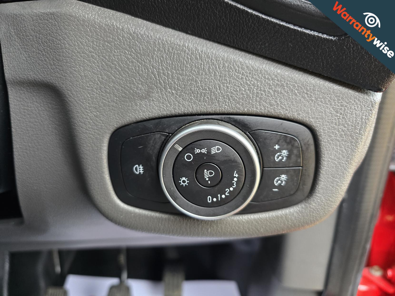 Ford Transit Connect 1.5 220 EcoBlue Leader Crew Van Double Cab 6dr Diesel Manual L1 Euro 6 (s/s) (100 ps)