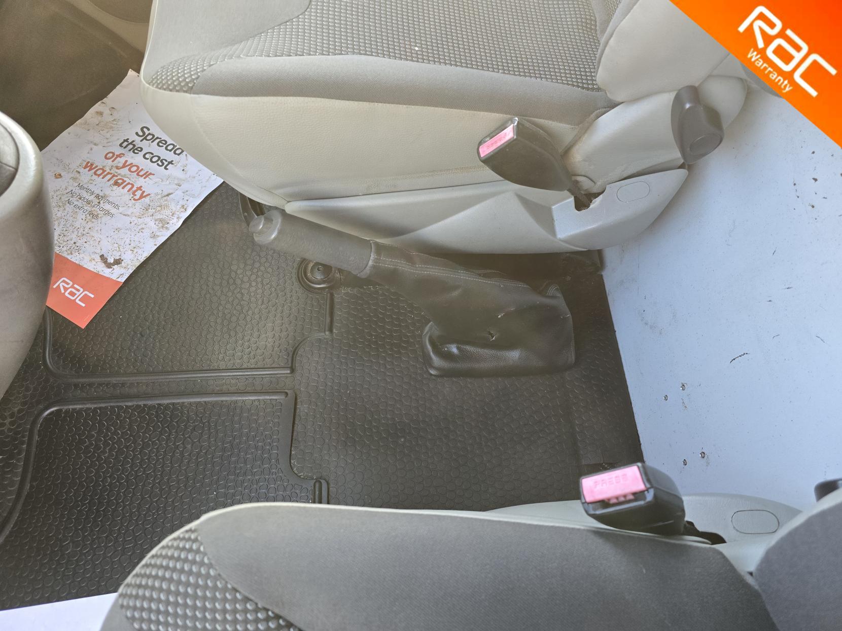 Vauxhall Vivaro 2.0 2900 CDTi Panel Van 4dr Diesel Manual FWD L3 (215 g/km, 113 bhp)