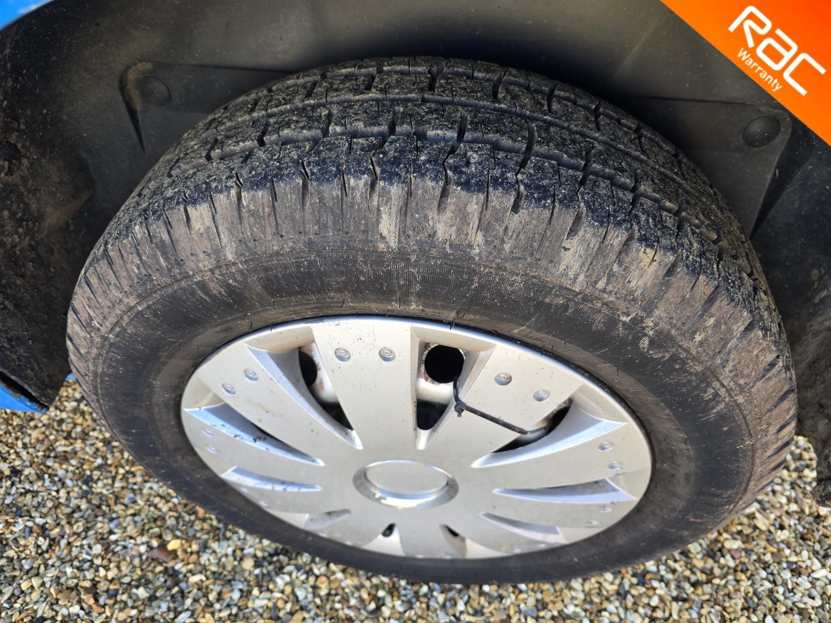 Vauxhall Vivaro 2.0 2900 CDTi Panel Van 4dr Diesel Manual FWD L3 (215 g/km, 113 bhp)