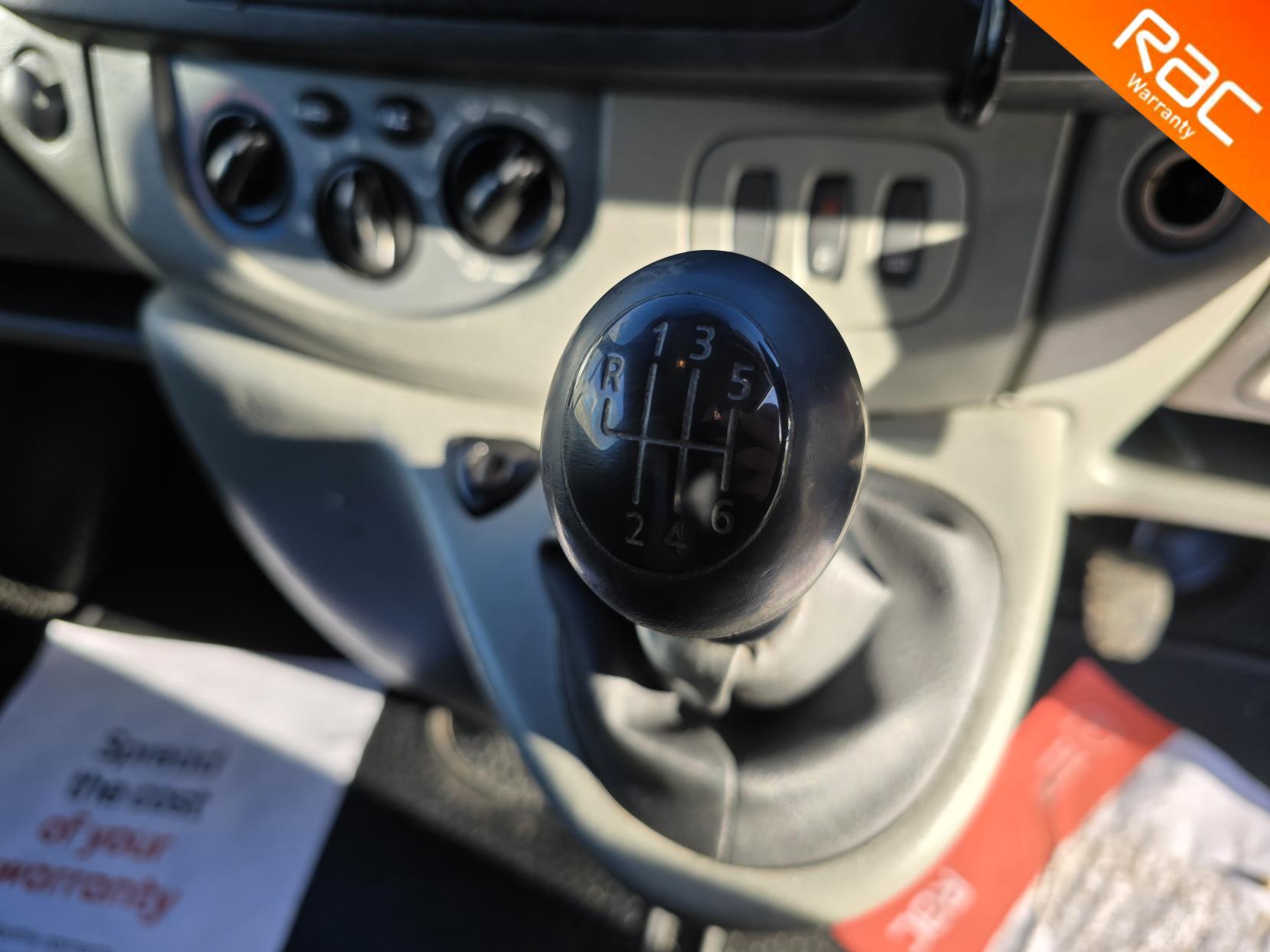 Vauxhall Vivaro 2.0 2900 CDTi Panel Van 4dr Diesel Manual FWD L3 (215 g/km, 113 bhp)