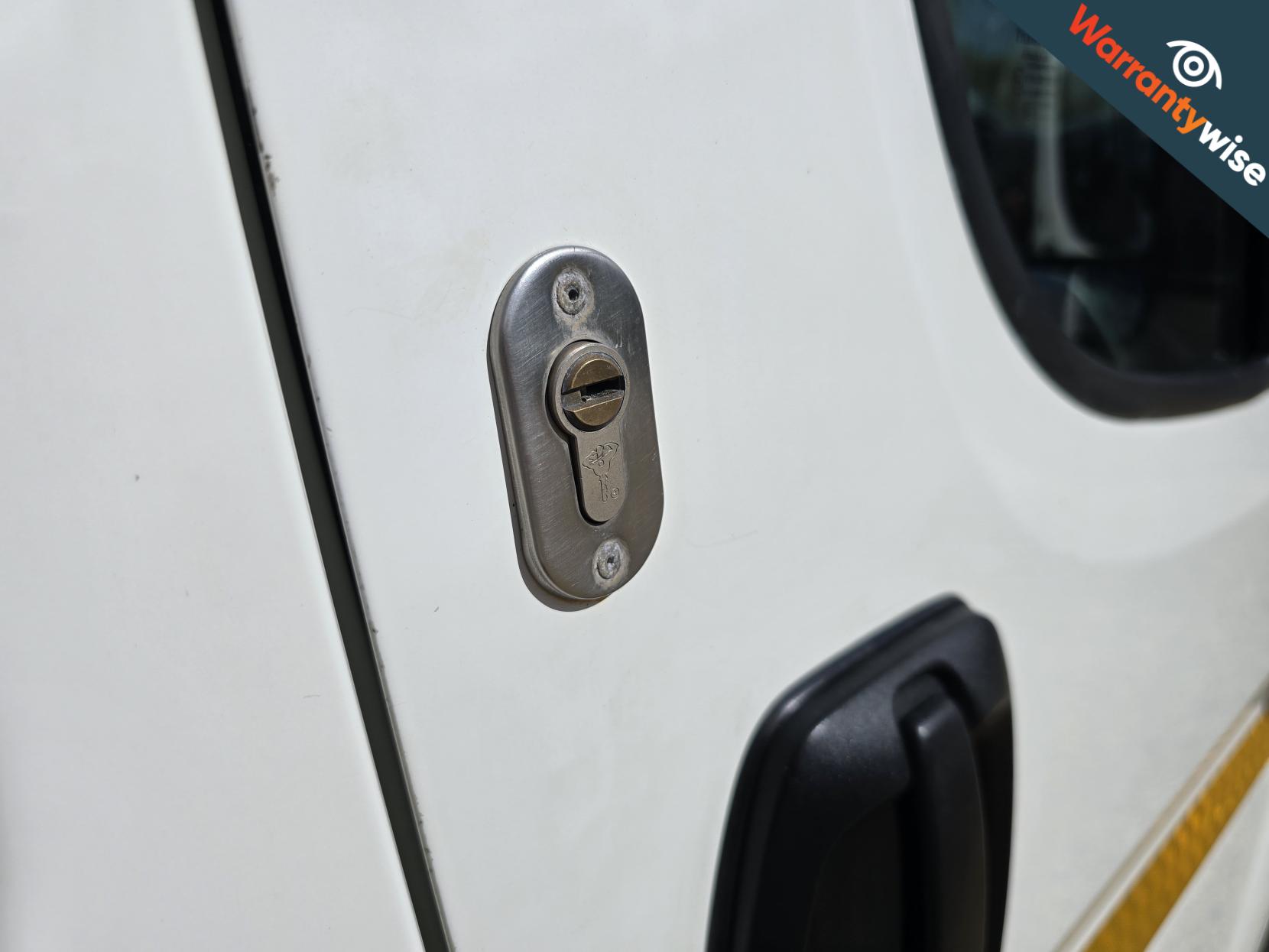 Peugeot Boxer 2.0 BlueHDi 335 Chassis Cab 2dr Diesel Manual L3 Euro 6 (130 ps)