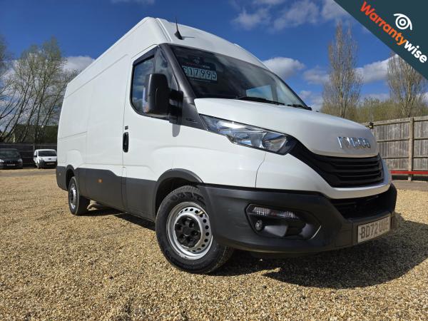 Iveco Daily 2.3D HPI 14V 35S 3520 Panel Van 5dr Diesel Manual MWB H2 Euro 6 (s/s) (136 ps)