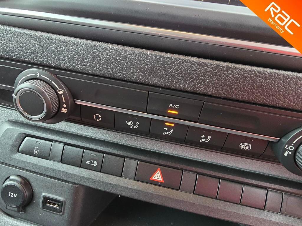 Vauxhall Vivaro 1.5 Turbo D 2900 Dynamic L2 H1 Euro 6 (s/s) 6dr