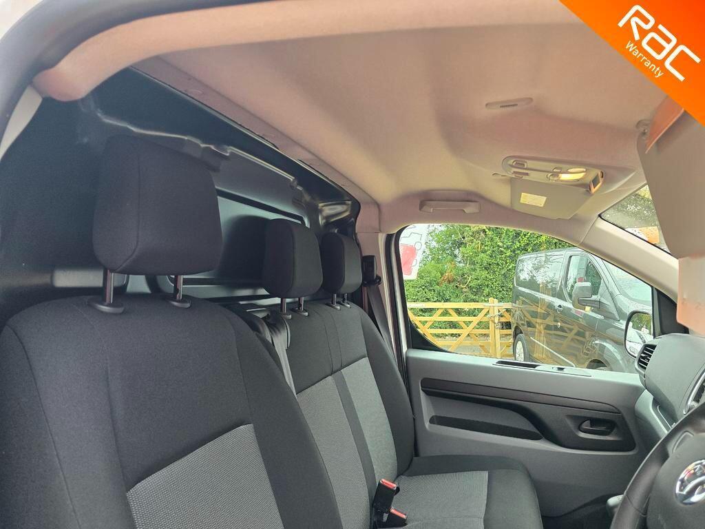 Vauxhall Vivaro 1.5 Turbo D 2900 Dynamic L2 H1 Euro 6 (s/s) 6dr