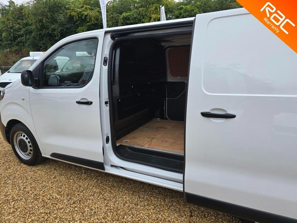 Vauxhall Vivaro 1.5 Turbo D 2900 Dynamic L2 H1 Euro 6 (s/s) 6dr