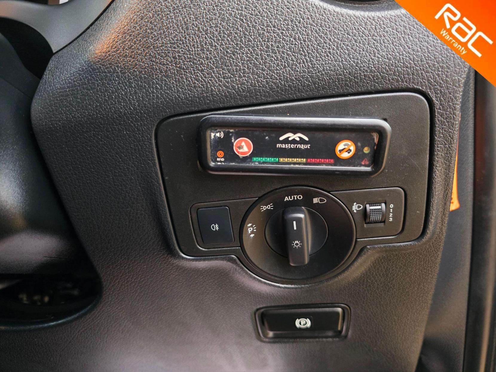 Mercedes-Benz Vito 1.6 111 CDI FWD L2 Euro 6 6dr