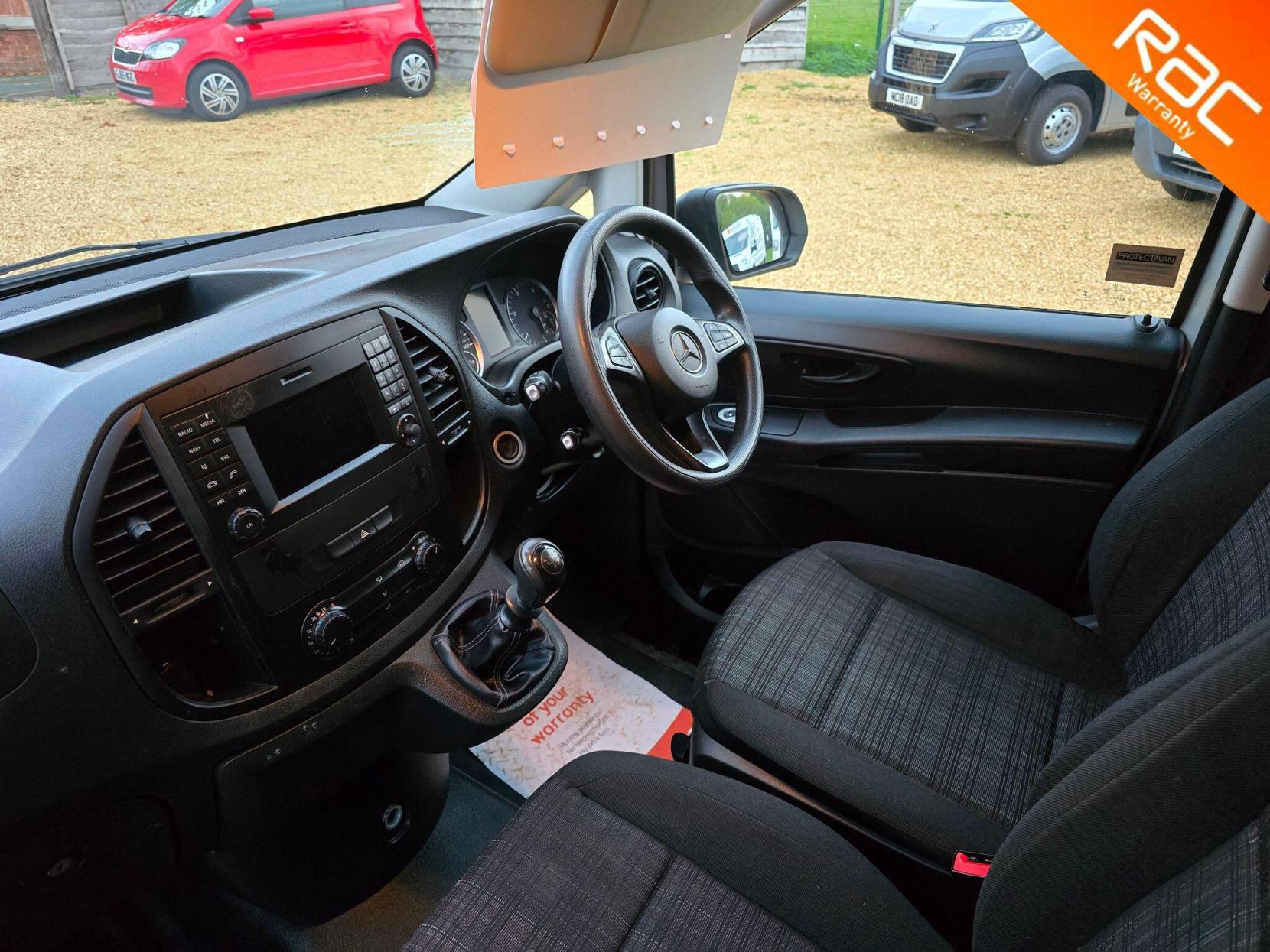 Mercedes-Benz Vito 1.6 111 CDI FWD L2 Euro 6 6dr