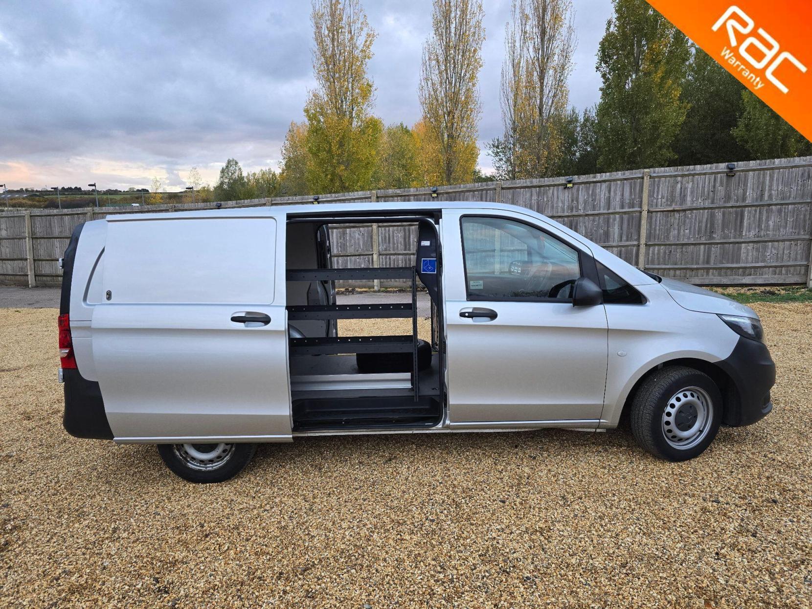 Mercedes-Benz Vito 1.6 111 CDI FWD L2 Euro 6 6dr