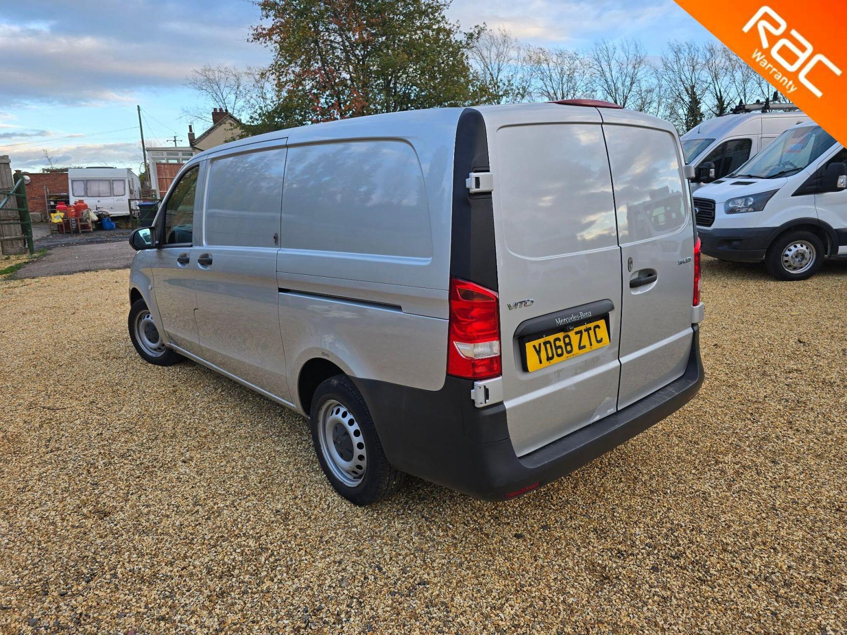 Mercedes-Benz Vito 1.6 111 CDI FWD L2 Euro 6 6dr