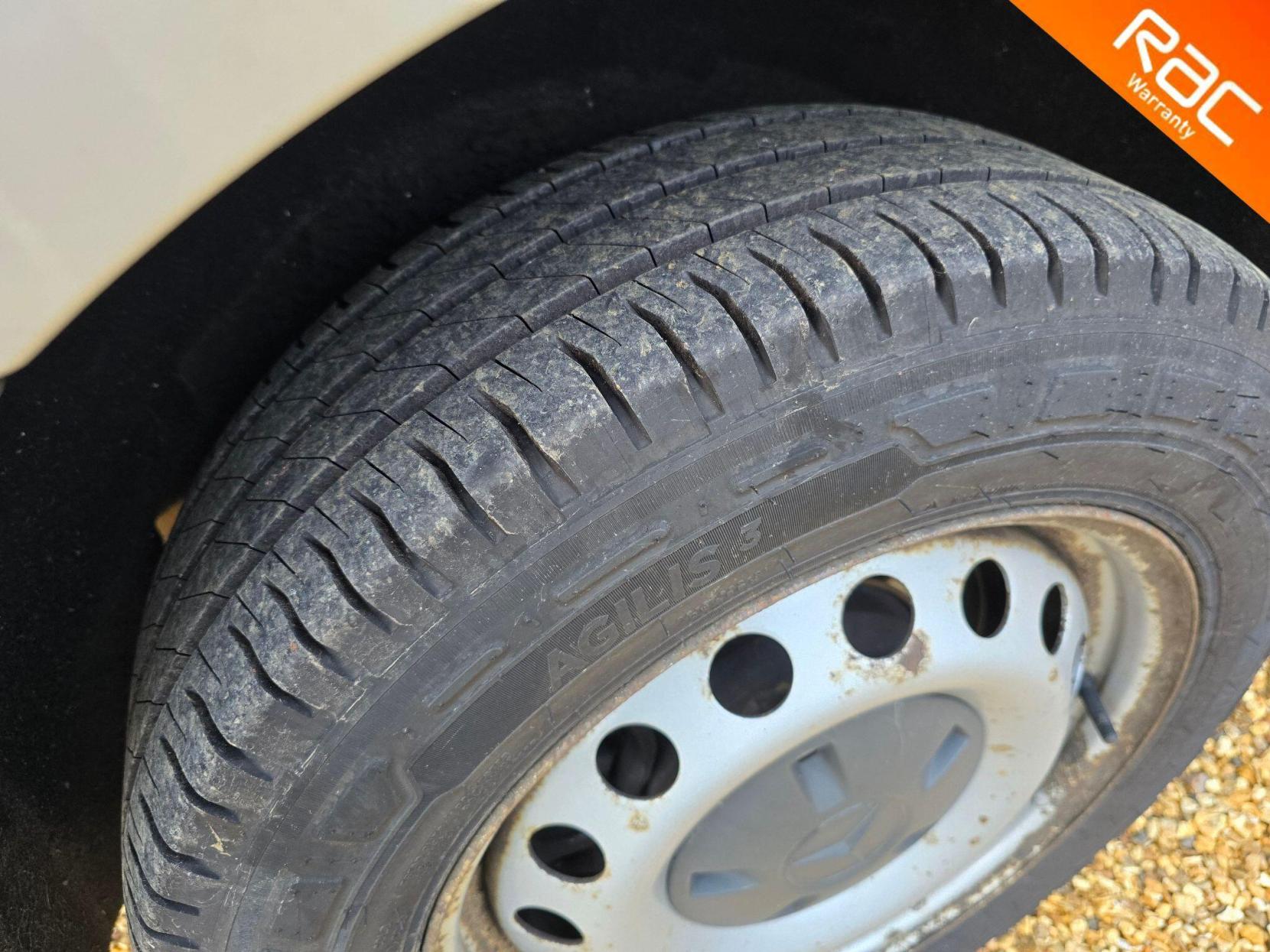 Mercedes-Benz Vito 1.6 111 CDI FWD L2 Euro 6 6dr